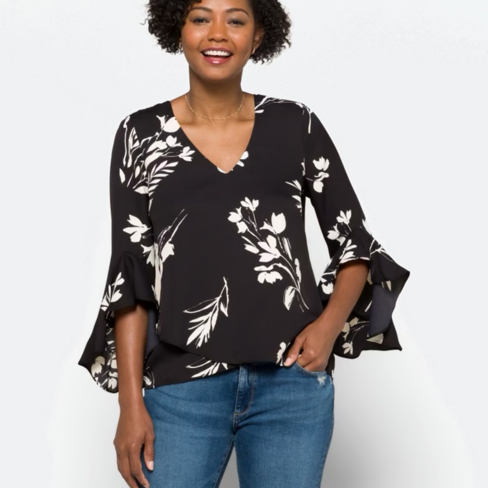Vince Camuto Black and White Floral Blouse